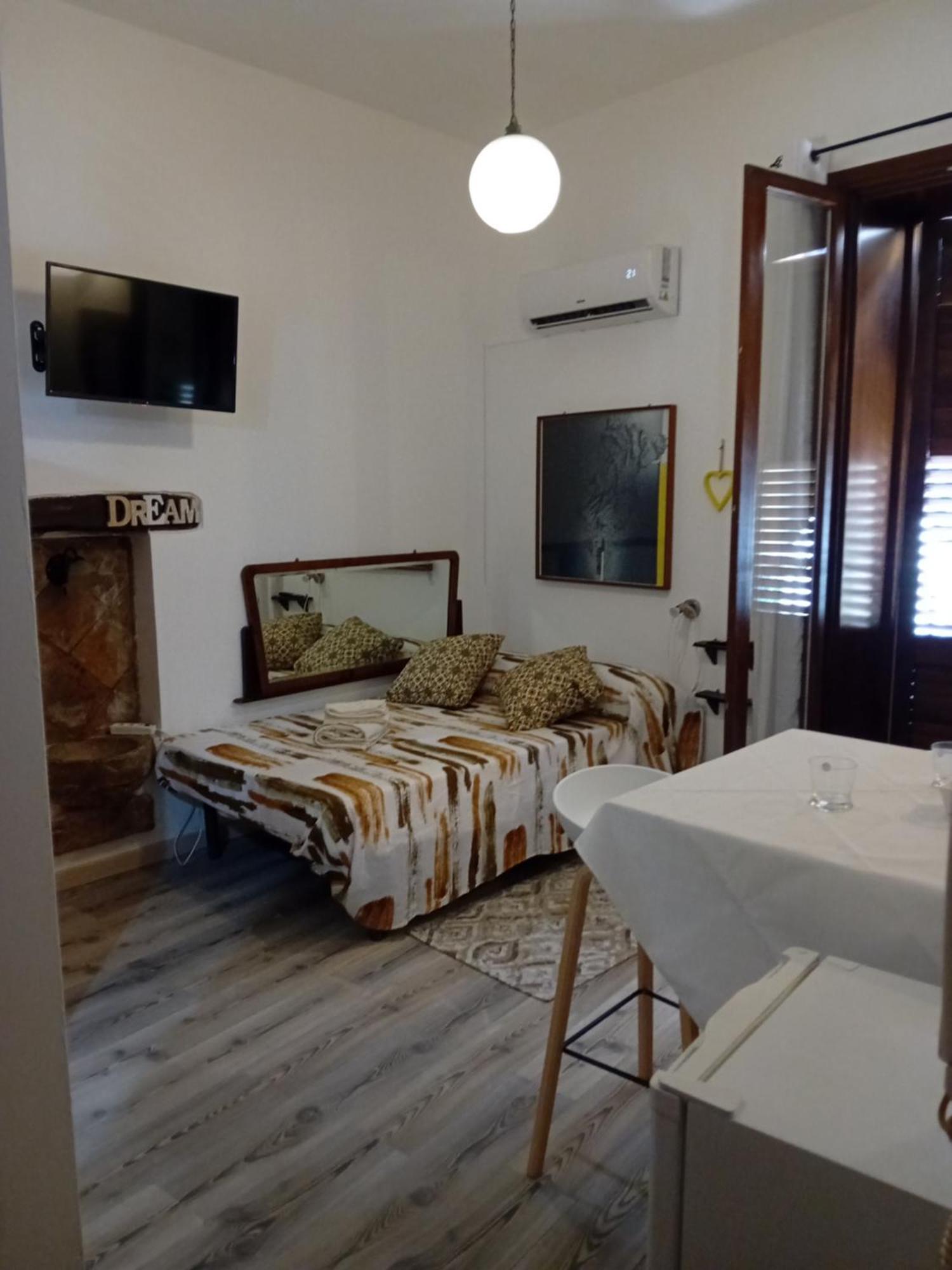 Apartment Papireto House